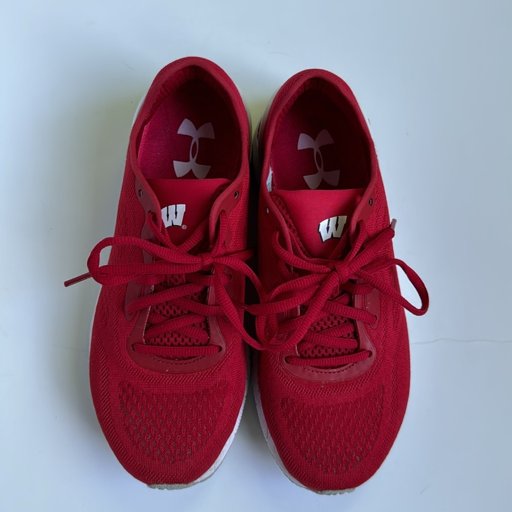 Under Armour Wisconsin Hovr Shoes Women’s 8